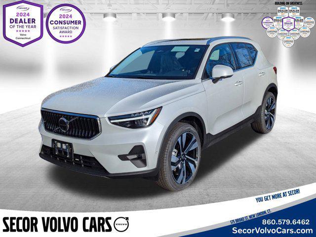 new 2025 Volvo XC40 car, priced at $50,040