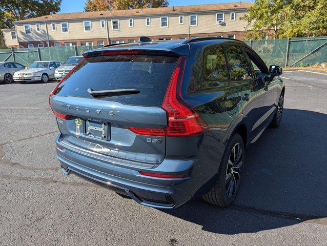 new 2025 Volvo XC60 car