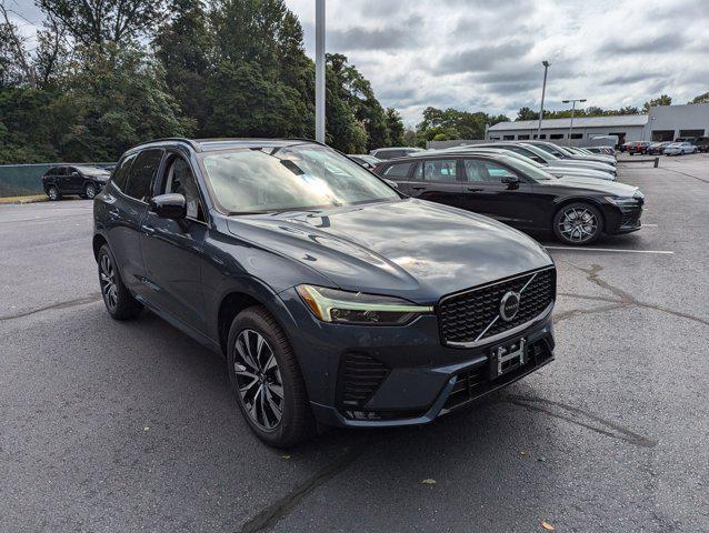 new 2025 Volvo XC60 car, priced at $50,075