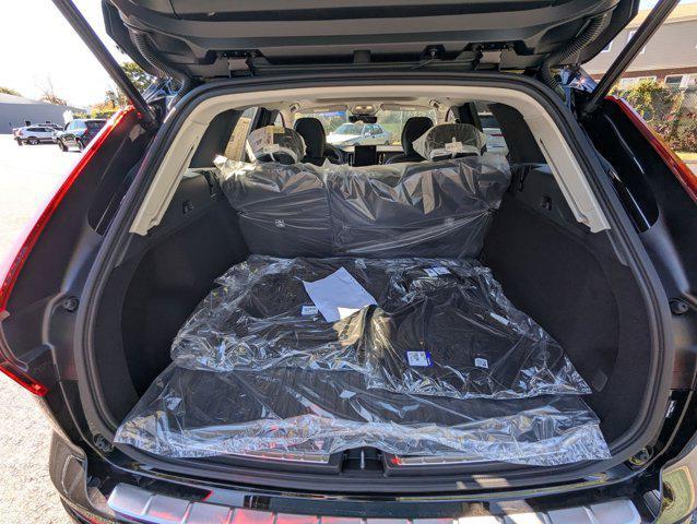 new 2026 Volvo XC60 car, priced at $57,985