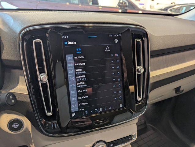 new 2025 Volvo XC40 car, priced at $50,040