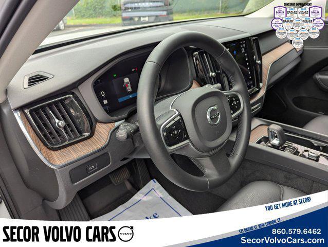 used 2023 Volvo XC60 car, priced at $37,495