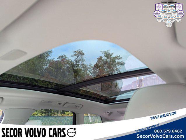 used 2023 Volvo XC60 car, priced at $36,995