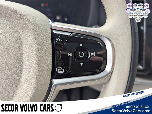 used 2023 Volvo XC60 car, priced at $36,995