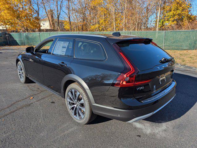 new 2025 Volvo V90 Cross Country car, priced at $63,530