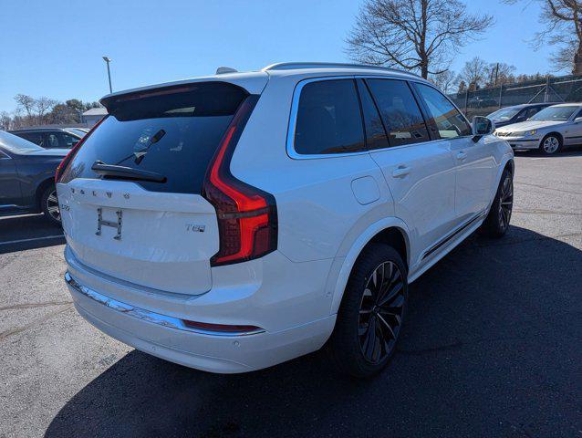 new 2025 Volvo XC90 Plug-In Hybrid car