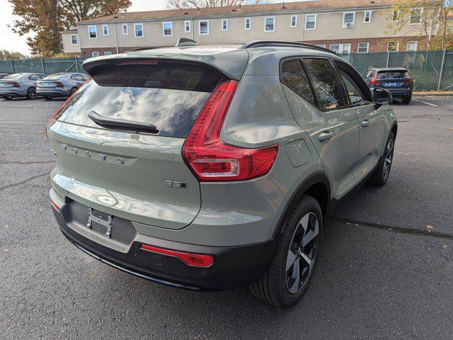 new 2025 Volvo XC40 car, priced at $46,315