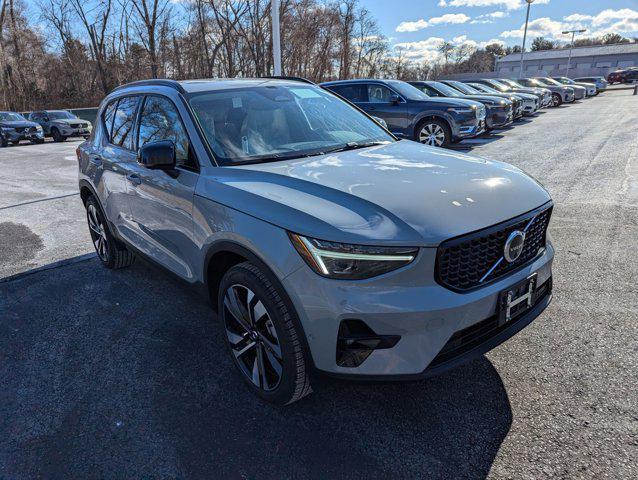 new 2025 Volvo XC40 car, priced at $48,790