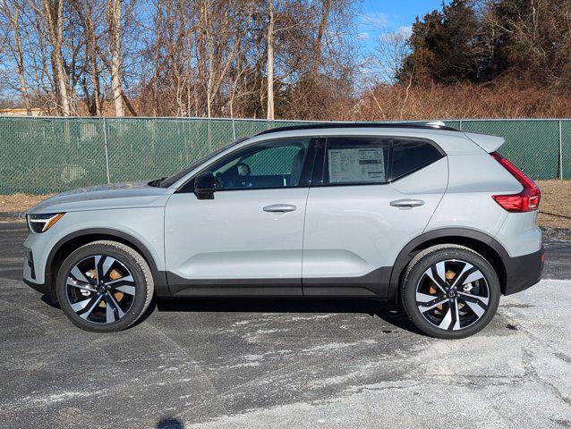 new 2025 Volvo XC40 car, priced at $48,790