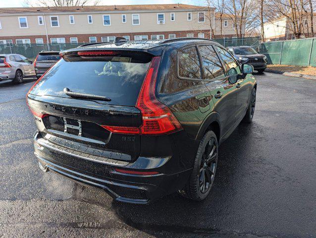 new 2025 Volvo XC60 car, priced at $60,675