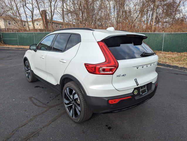 new 2024 Volvo XC40 car, priced at $50,250