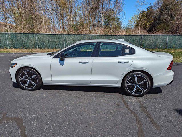 new 2024 Volvo S60 car, priced at $45,245