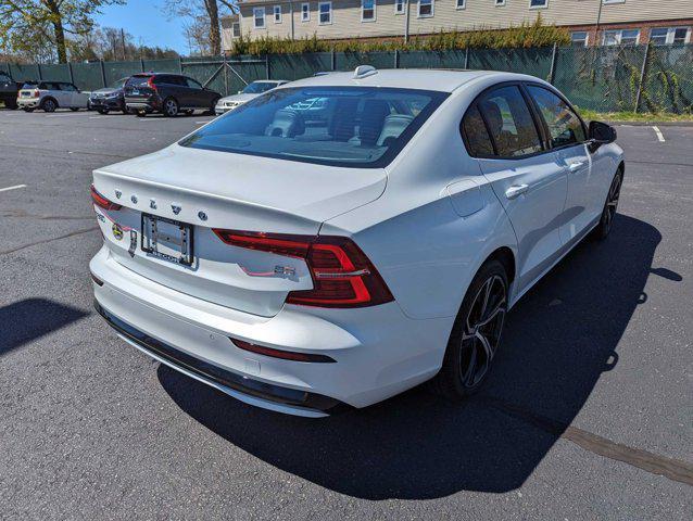 new 2024 Volvo S60 car, priced at $45,245