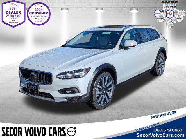 new 2025 Volvo V90 Cross Country car, priced at $68,920