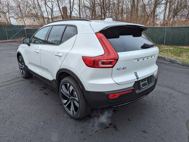 new 2024 Volvo XC40 car, priced at $50,885