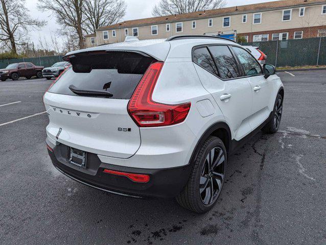 new 2024 Volvo XC40 car, priced at $50,885