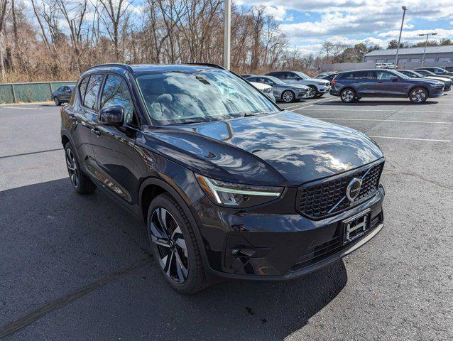 new 2024 Volvo XC40 car, priced at $50,250