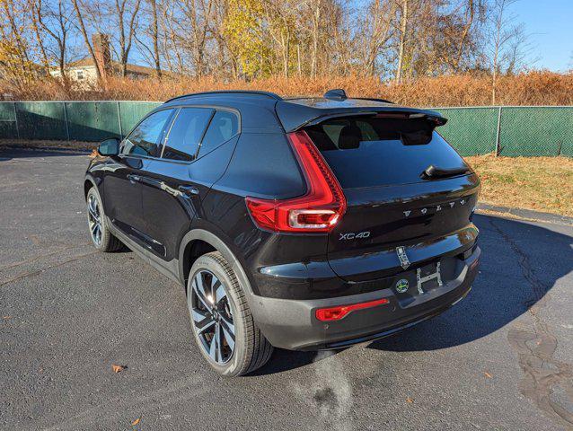 new 2024 Volvo XC40 car, priced at $50,250