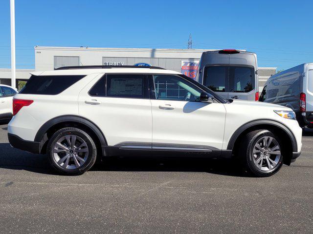 new 2024 Ford Explorer car, priced at $45,652