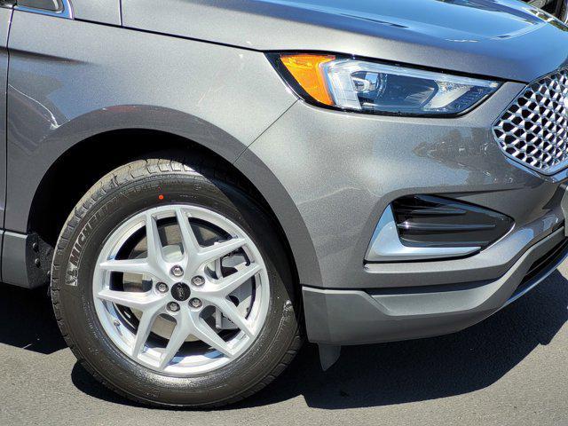 new 2024 Ford Edge car, priced at $39,742