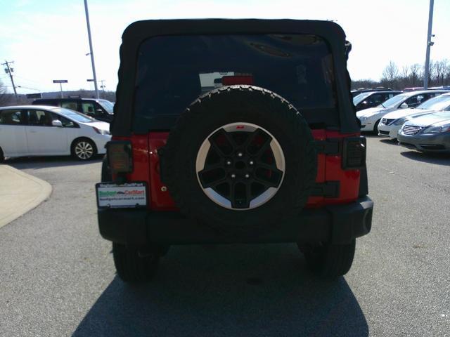used 2015 Jeep Wrangler Unlimited car, priced at $12,999