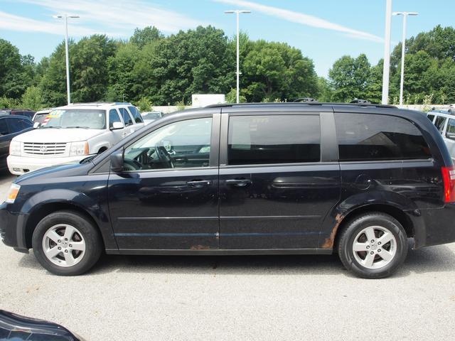 used 2010 Dodge Grand Caravan car, priced at $3,999