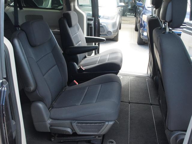 used 2010 Dodge Grand Caravan car, priced at $3,999