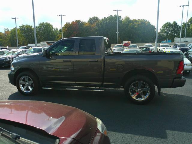 used 2016 Ram 1500 car, priced at $12,999