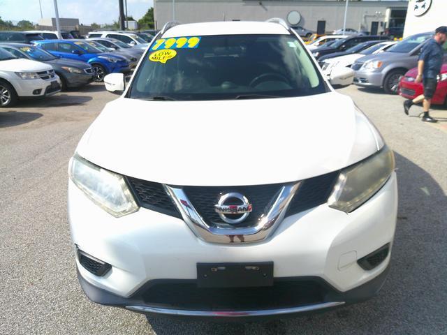 used 2014 Nissan Rogue car, priced at $7,999