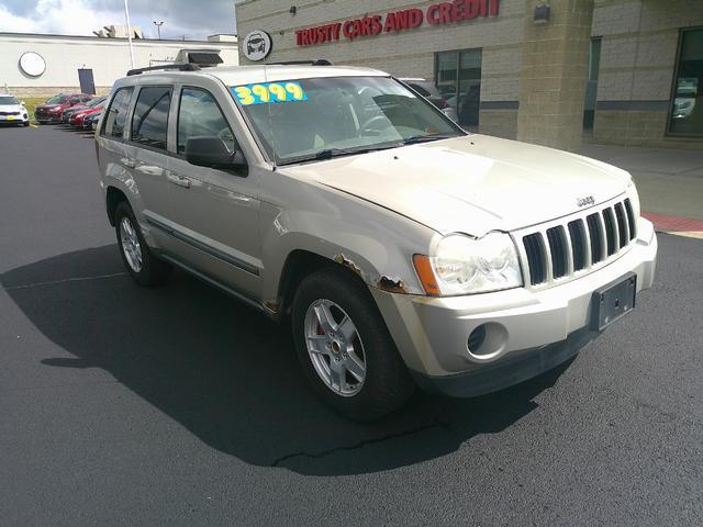 used 2007 Jeep Grand Cherokee car, priced at $3,999