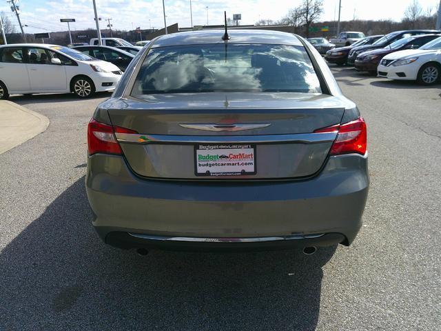 used 2013 Chrysler 200 car, priced at $5,499