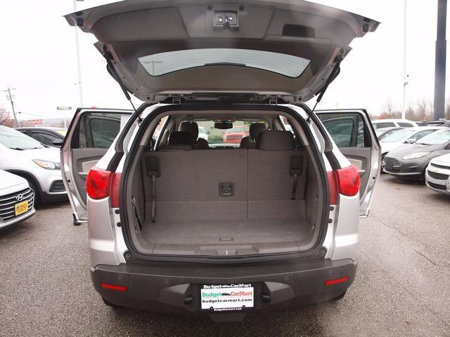 used 2010 Chevrolet Traverse car, priced at $6,499