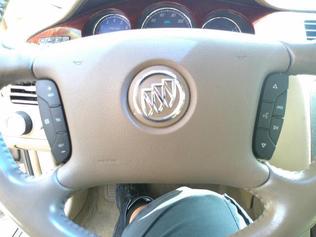 used 2006 Buick Lucerne car, priced at $3,500