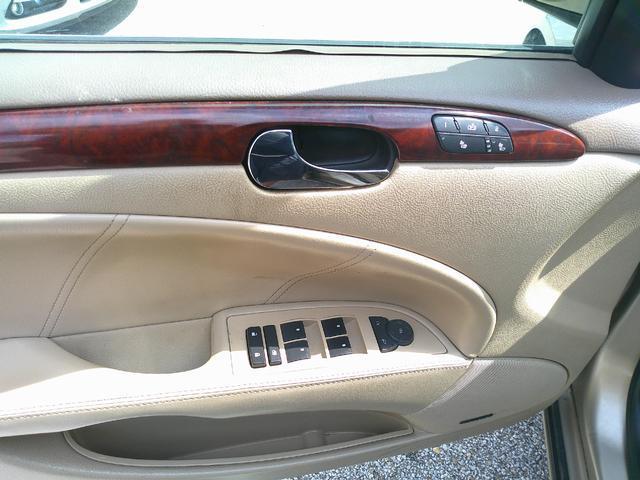 used 2006 Buick Lucerne car, priced at $3,500