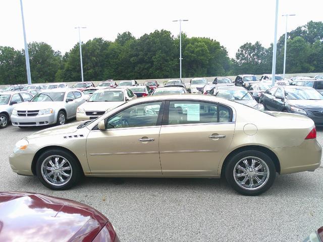 used 2006 Buick Lucerne car, priced at $3,500