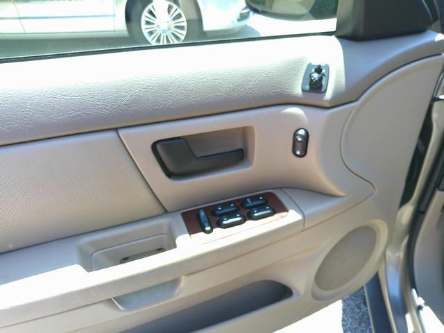 used 2005 Ford Taurus car, priced at $3,999
