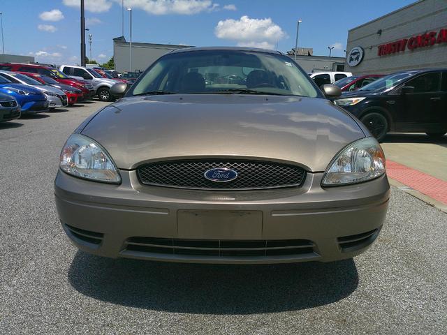 used 2005 Ford Taurus car, priced at $3,999