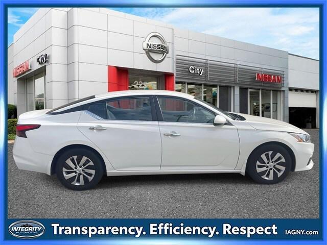 used 2022 Nissan Altima car, priced at $17,995