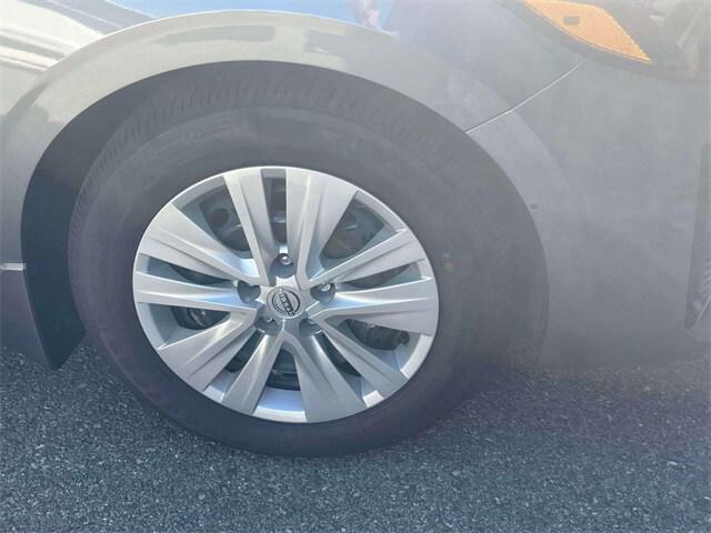 new 2025 Nissan Sentra car, priced at $26,655