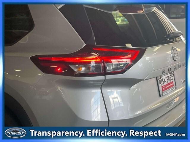 used 2024 Nissan Rogue car, priced at $23,995