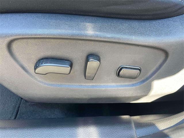 used 2020 Nissan Rogue car, priced at $15,995