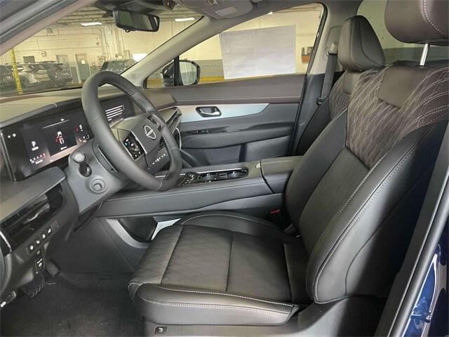 new 2025 Nissan Murano car, priced at $42,275