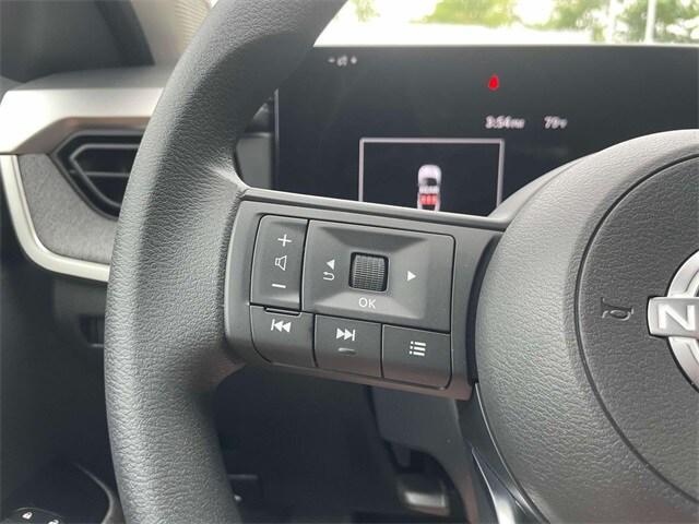 new 2025 Nissan Kicks car, priced at $27,365