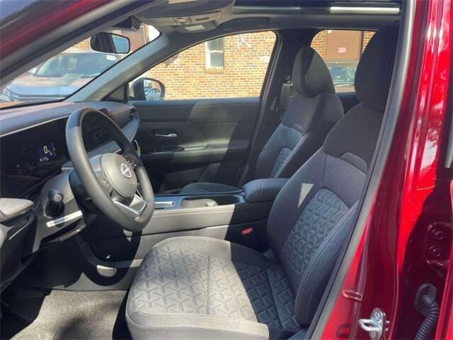 new 2025 Nissan Kicks car, priced at $28,790