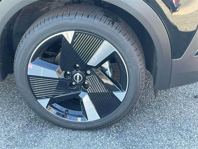 new 2025 Nissan Kicks car, priced at $27,550
