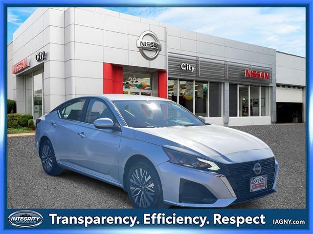 used 2023 Nissan Altima car, priced at $21,995