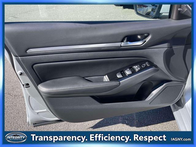 used 2023 Nissan Altima car, priced at $21,995