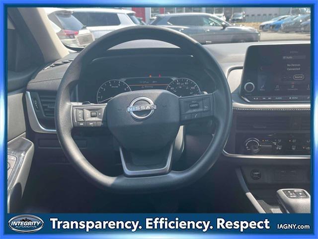 used 2025 Nissan Rogue car, priced at $25,995