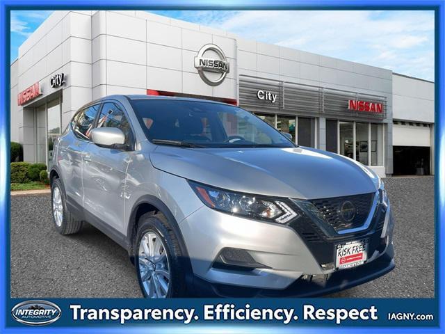 used 2022 Nissan Rogue Sport car, priced at $20,000