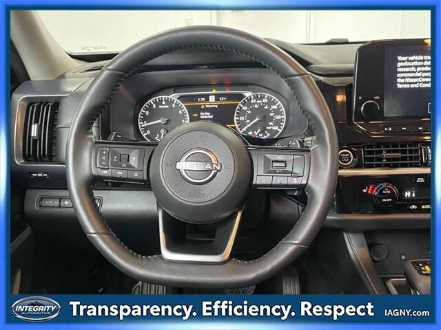 used 2024 Nissan Pathfinder car, priced at $39,395